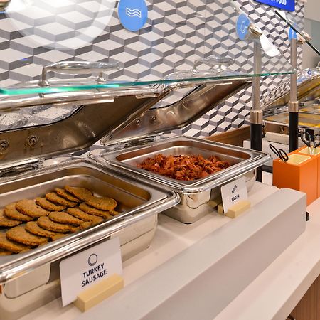 Holiday Inn Express Hotel & Suites Canton By Ihg Luaran gambar