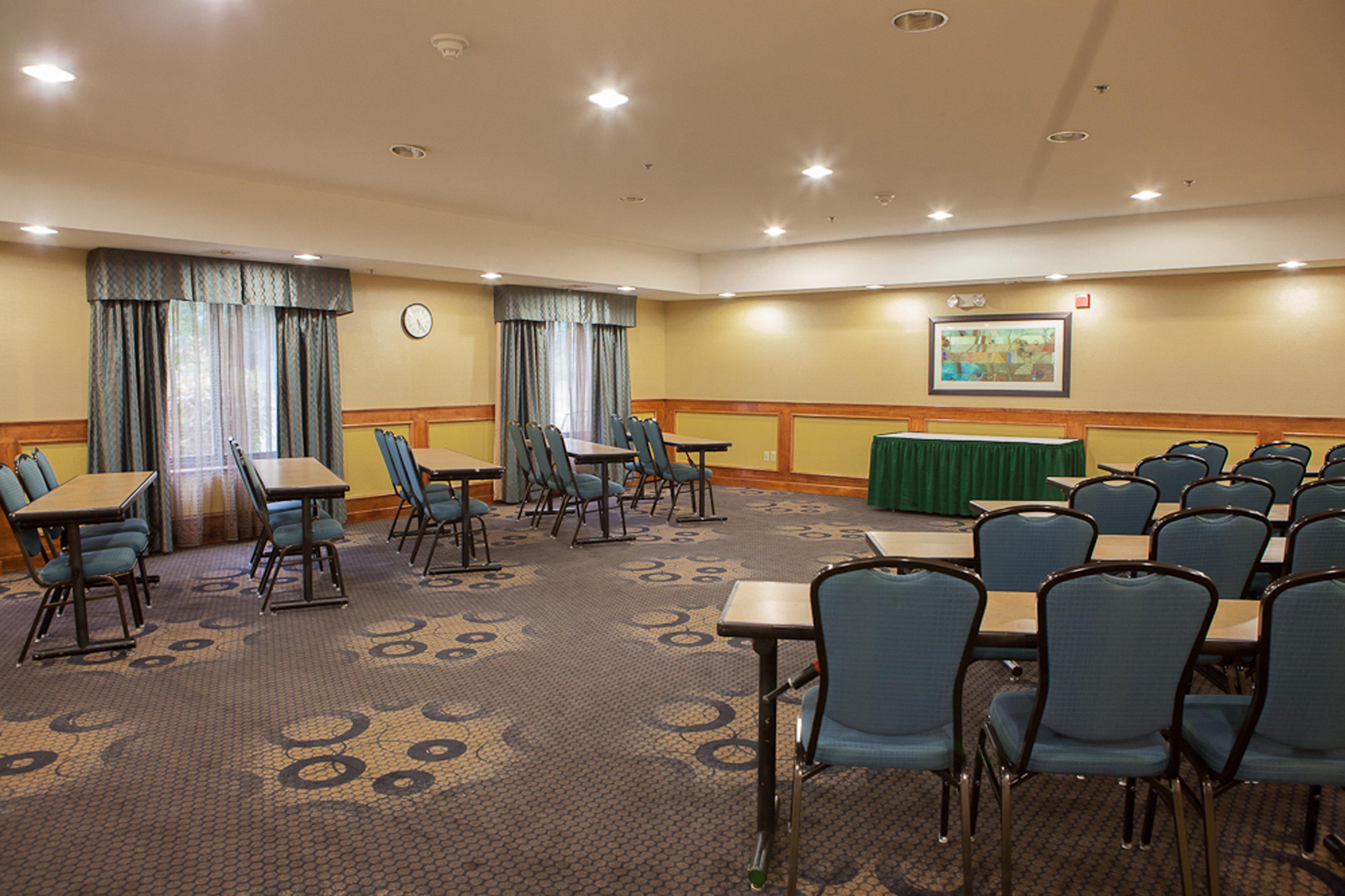 Holiday Inn Express Hotel & Suites Canton By Ihg Luaran gambar
