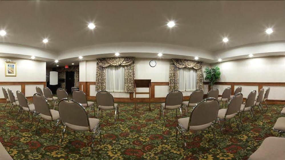 Holiday Inn Express Hotel & Suites Canton By Ihg Luaran gambar