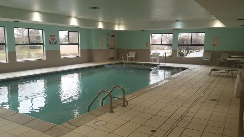 Holiday Inn Express Hotel & Suites Canton By Ihg Luaran gambar